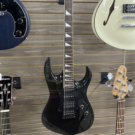 Behringer Metalien Electric Guitar Black Reverb Canada