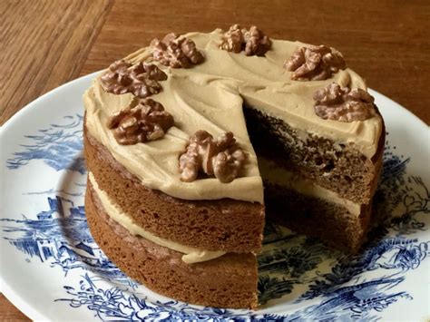 10 Years Nigella Lawsons Coffee And Walnut Layer Cake