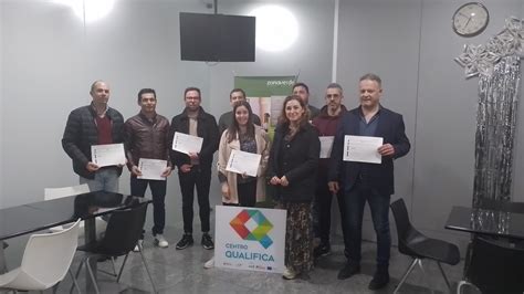 Entrega Certificados Rvcc Escolar 12º Ano Zonaverde Formação E