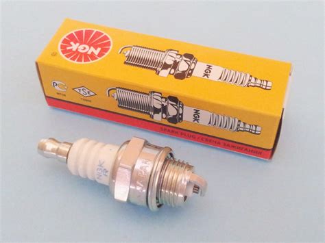 Ngk Spark Plug For Stihl 08s Up To Ms340 Chainsaw Models [ 00004007000] Ebay