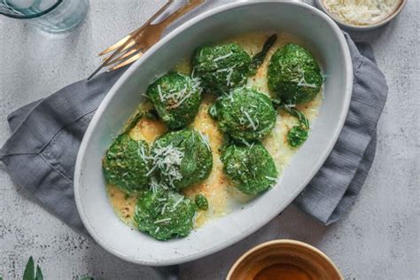 Spinat Topfen Nocken Rezept Südtirol