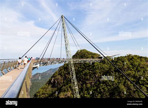 Jan Langkawi Malaysia Tourists Walking On The Famous Sky