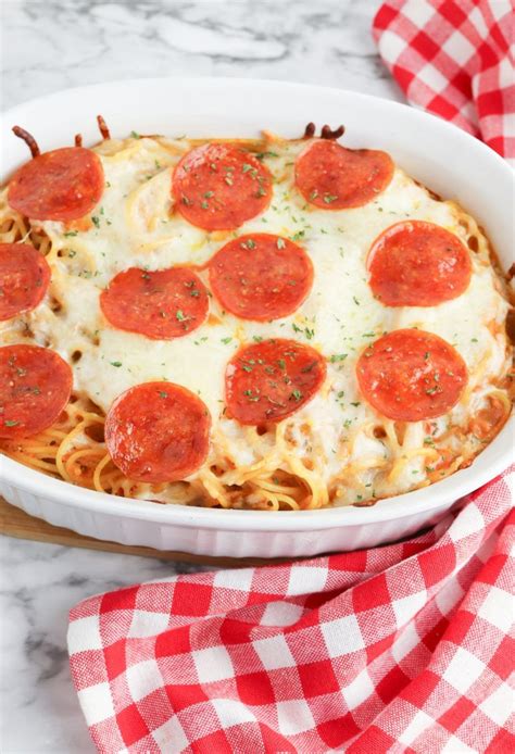 Copycat Fazolis Pizza Baked Spaghetti Recipe Easy Everyday Recipes