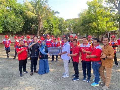 father  indonesian education bapak ki hajar dewantara