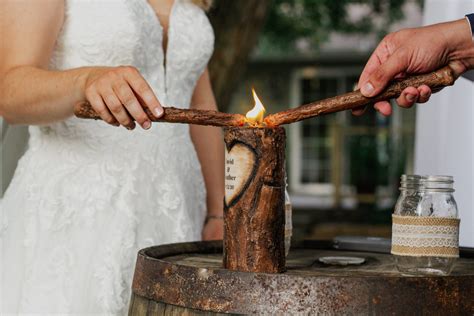 9 Unity Ceremony Ideas to Make Your Wedding Extra Special