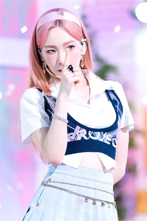 Taeyeon Updates On Twitter Hd 210711 Sbs Inkigayo 3 💘