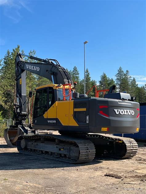 Volvo EC 220 EL Huippusiisti Rototilt Kauhat Kaivinkone 2019