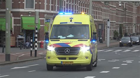 Brandweer Ambulances Met Spoed Naar En Van Verschillende Meldingen In