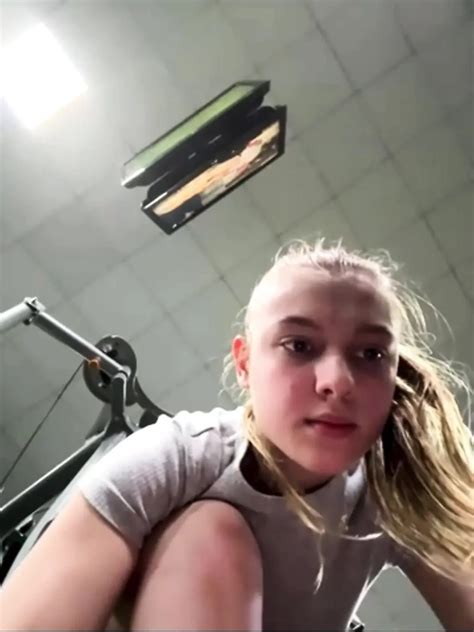 Bouncing Natural Tits In The Gym Amateur Porn Feat Juicelussie Xhamster
