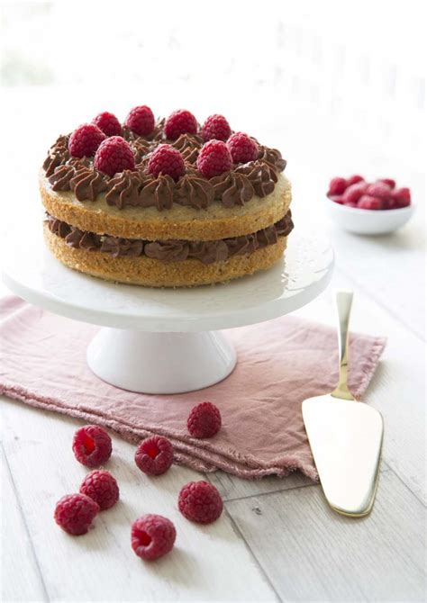 Layer Cake Vegan Sans Gluten Noisette Chocolat Framboises Recettes De