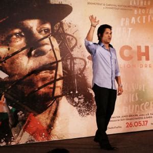 Sachin A Billion Dreams To Show The Romantic Tendulkar Rediff Cricket