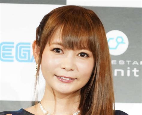 つるの剛士、電撃婚の中川翔子を祝福「わあ！しょこたん！ とぅるっとぅる～♪」 芸能写真ニュース 日刊スポーツ