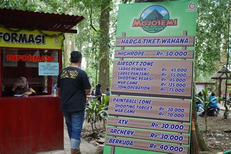 Mojosemi Forest Park Wisata Alam Di Ujung Barat Kota Magetan