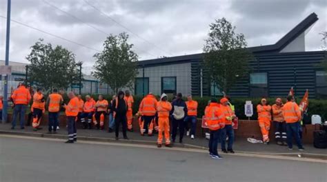 Sandwell Bin Strikes Postponed As Pay Discussions With Serco Continue