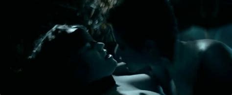 Nude Video Celebs Jasmin Savoy Brown Nude Liv Hewson Nude Yellowjackets S E