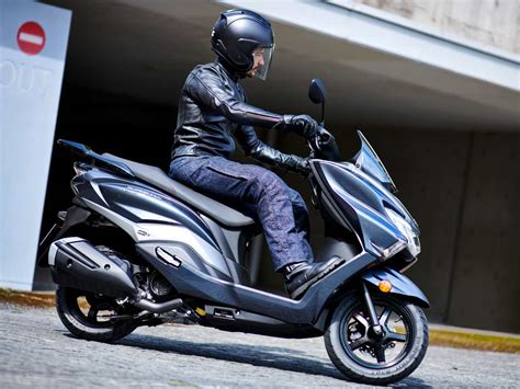 Galeria De Fotos Suzuki Burgman Street 125ex Como é A Scooter Que Faz