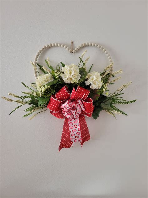 Valentine's Heart Wreath, Heart Wreath, Beaded Heart Wreath - Etsy