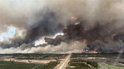 Smoke From Canadian Wildfires Reaches Us Minnesota Under Air Quality