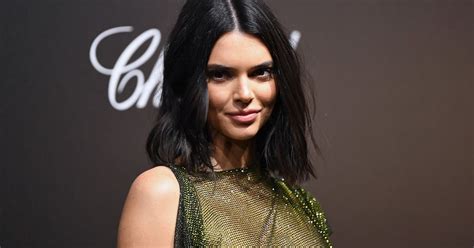 Kendall Jenner Wore Black Lingerie As A Bathing Suit Cover Up Teen Vogue
