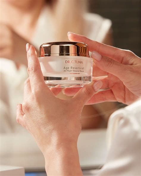 This Intensely Effective Overnight Mask Covers Your Skin With Its Light