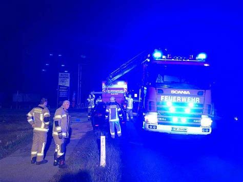 Verkehrsunfall In M Rzhofen Pkw Lenker Rammte Auf L Verkehrsinsel