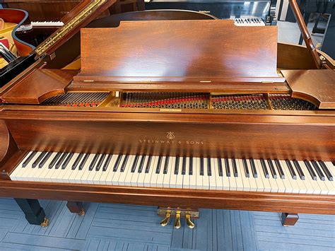 SOLD Vintage 1933 5 7 Rebuilt And Refinished Steinway Model M