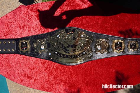 WWE Undisputed Championship V1 Replica Review - WWE Shop | hXcHector.com