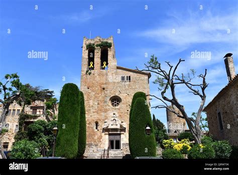 Medieval Restored Village Hi Res Stock Photography And Images Alamy