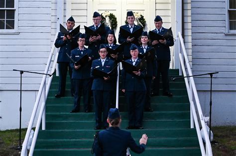 santavisit-10 | The Presidio of Monterey held their annual H… | Flickr