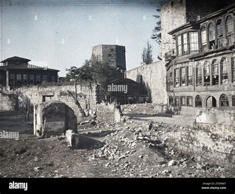 Constantinople Istanbul Actuelle Turquie Maisons En Bois Pr S Du Mur