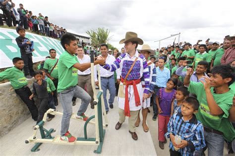 Inaugura Gobernador Manuel Velasco Nuevos Espacios Deportivos En San