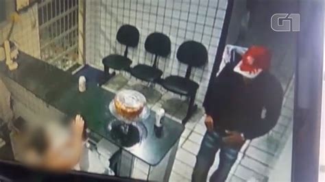 Vídeo Vídeo mostra briga durante assalto em hotel em Natal Rio