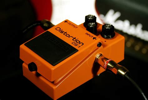 Boss Ds-1 Distortion Pedal Review