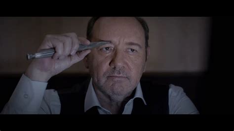 L uomo che disegnò Dio il trailer del film di Franco Nero con Kevin Spacey