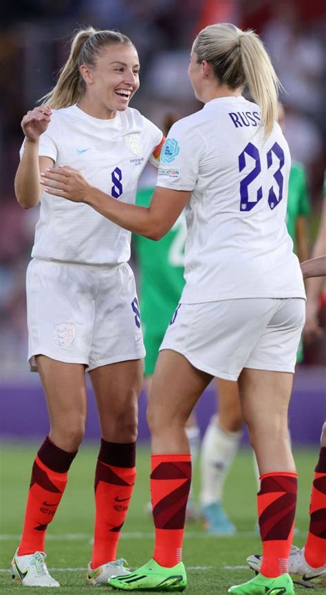 Leah Williamson Alessia Russo In 2022 England Ladies Football Football Girls Womens Football