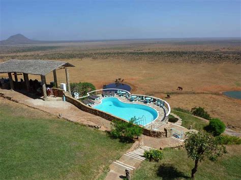 Tsavo Hôtels Et Lodges Kenya Destinations Safaris à La Carte