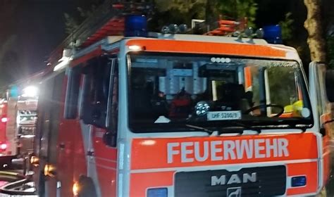 Reportnet De Ein Toter Bei Brand In Berlin Staaken Gartenlaube In