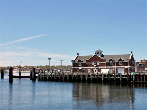 Fisher Island ferry and building, New London, Connecticut | Notable Travels