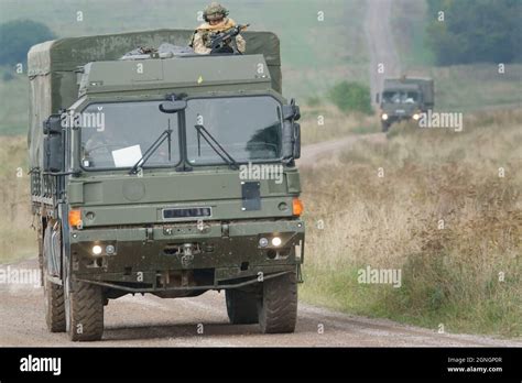 British Army Man Truck Hi Res Stock Photography And Images Alamy