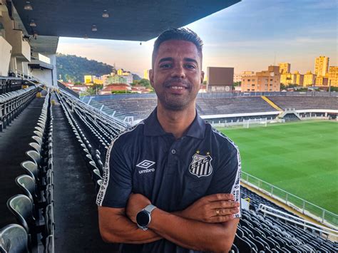 Rodrigo Cabral é novo treinador da categoria Sub 13 do Santos FC