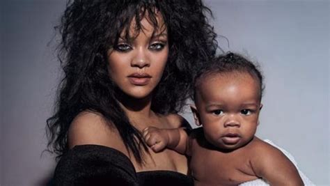 Rihanna Divulga Fotos In Ditas Do Seu Filho A Ap Rocky