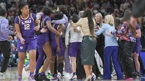 Kim Mulkey discusses 'ugly' fight between LSU, South Carolina women