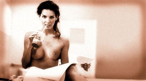 Angie Harmon Naked 60 Photos Motherless Porn Pics