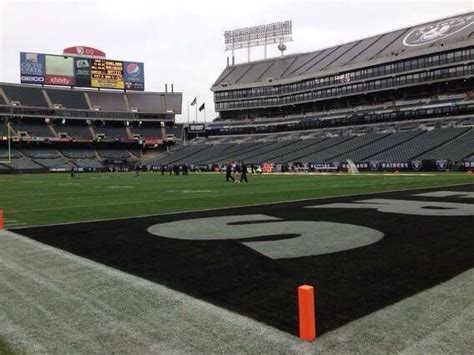 Pin By Bleeder Locs On Los Angeles Oakland Raiders Baseball Field