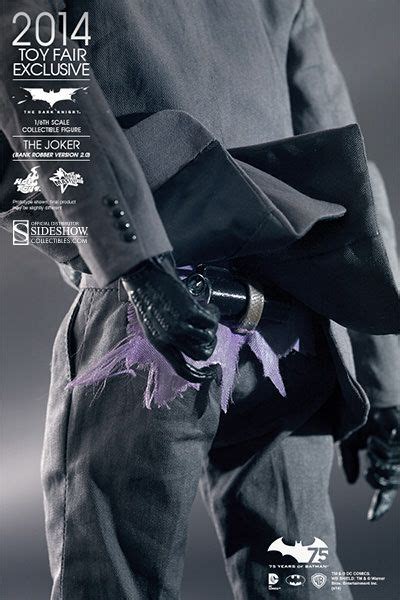 Hot Toys Joker Figure From The Dark Knight By Sideshow Collectibles