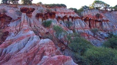 Wisata Ntt Kelabba Maja Keajaiban Alam Berupa Bukit Warna Warni Di