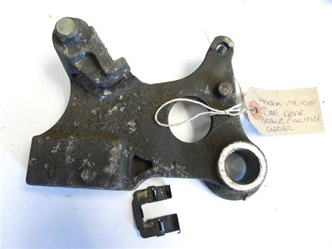 Honda Vtr1000f Vtr 1000 Rear Brake Caliper Carrier Bracket 1 Loc A