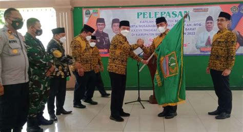 Pj Bupati Bekasi Lepas Kafilah Mtq Ke Jawa Barat