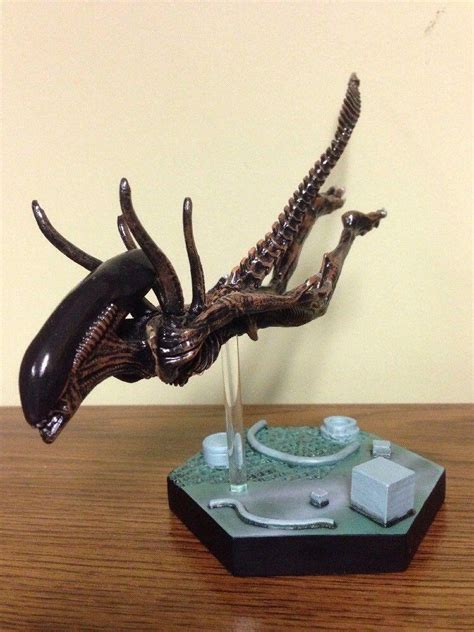 Eaglemoss Swimming Xenomorph Alien Resurrection Figure 1924107250