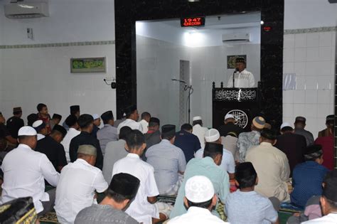 Tarawih Perdana Di Bulan Suci Ramadhan Danrem 141 Tp Mari Kita